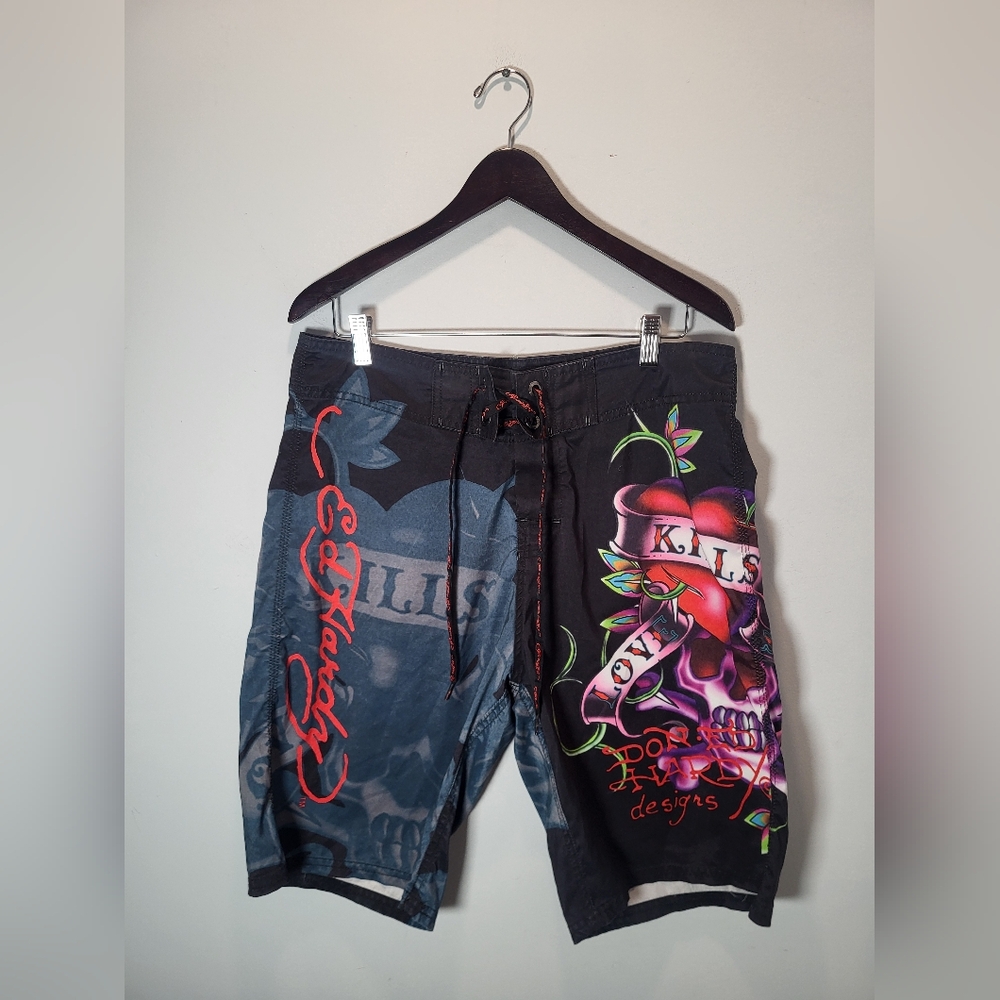 👕🌶 Vintage Y2K Ed Hardy AOP Shorts